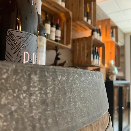 L'escoundillou Hotel 2*