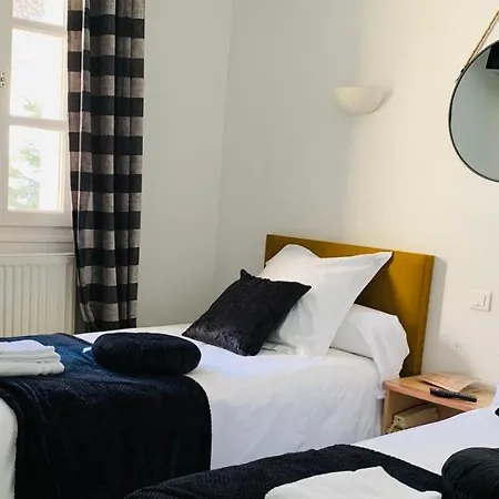 L'escoundillou Hotel 2*