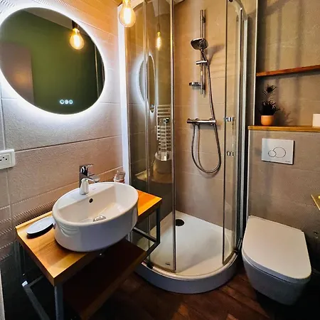 Hotel L'escoundillou 2*