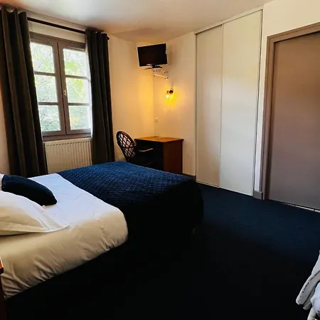 Hotel L'escoundillou 2*