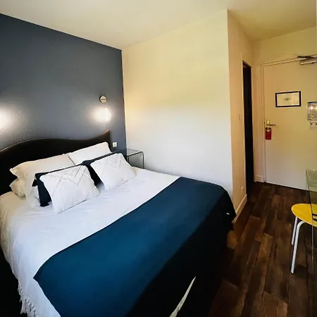 Hotel L'escoundillou 2*