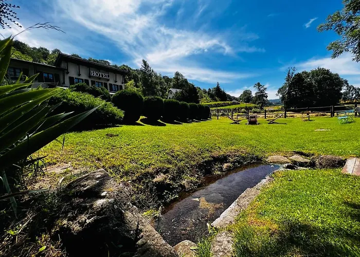 L'escoundillou Hotel 2*