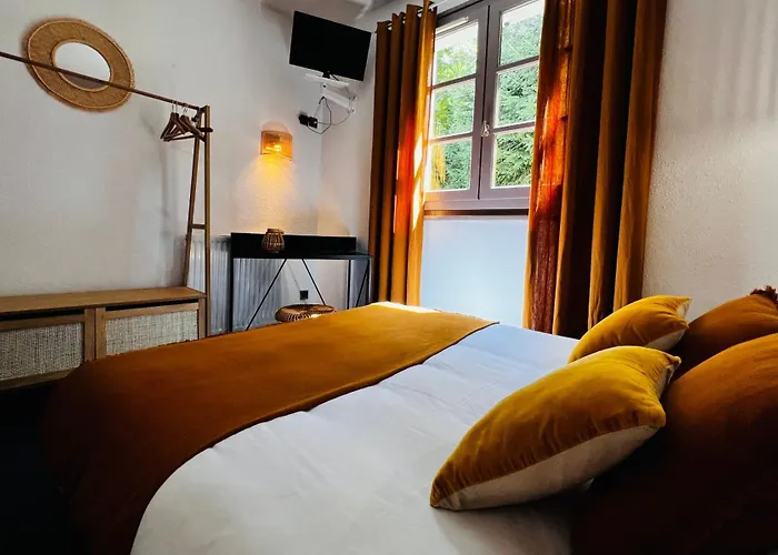 L'escoundillou Hotel